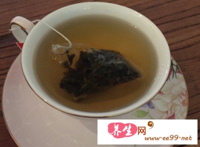 有很多人喜欢在吃完鸡蛋后用茶水解腻 有很多人喜欢在吃完鸡蛋后用茶水解腻