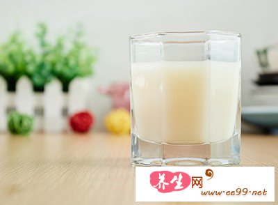 豆浆中的营养物质含量比较丰富 豆浆中的营养物质含量比较丰富