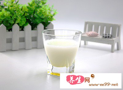 不能以早餐奶代替早饭 不能以早餐奶代替早饭